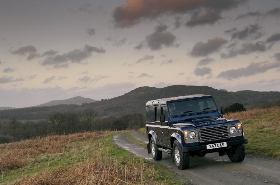  Land Rover Defender 2006 года  (фото 110 из 227)